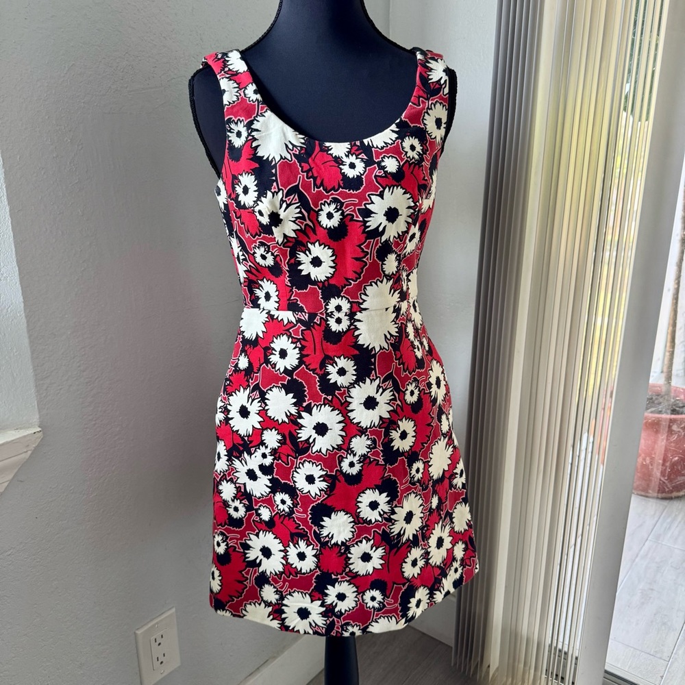 Floral Sleeveless Dress - Red and White